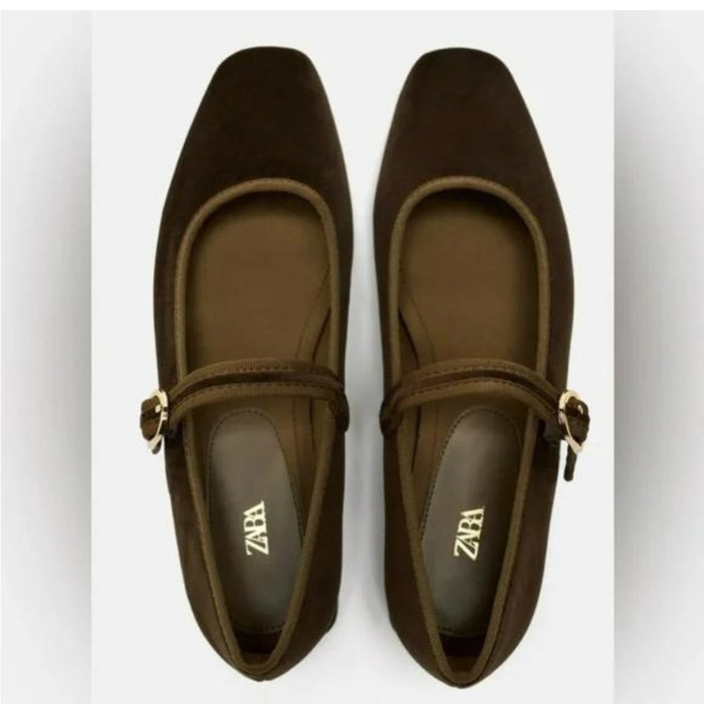 BRAND NEW ZARA CHOCOLATE BROWN VELVET MARY JANES BALLET FLATS ***SOLD OUT***